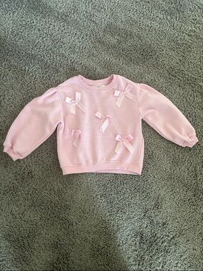 Girls pink bow sweatshirt